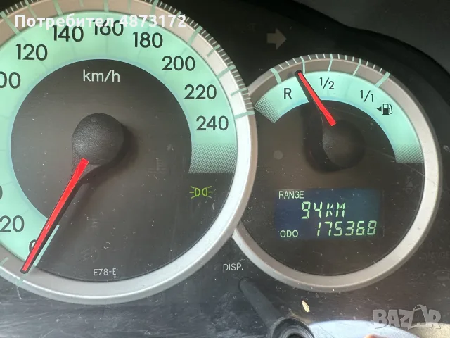 Toyota Corolla Verso 2.2 D-4D, снимка 10 - Автомобили и джипове - 55851370