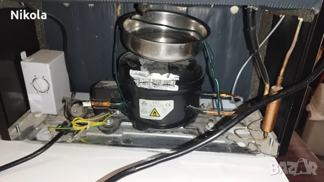 Хладилна витрина - METRO PROFESSIONAL GPC1046 46л, снимка 3 - Хладилници - 50169365