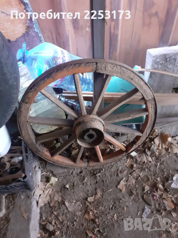 Старо колело от каруца, снимка 1