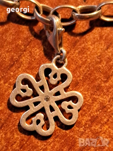 сребърна гривна Thomas sabo Charm club със 5 талисманчета , снимка 13 - Гривни - 52591368