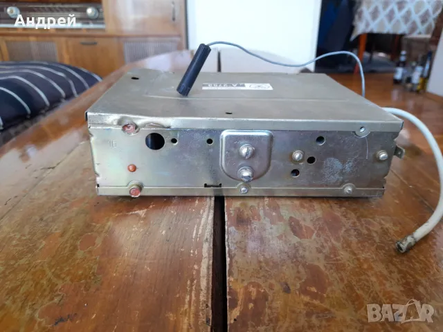 Старо Автомобилно радио А-2753, снимка 5 - Антикварни и старинни предмети - 50259220