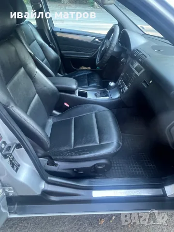 Мерцедес С220/ 150к.с. / 2004 г. , снимка 7 - Автомобили и джипове - 55983072