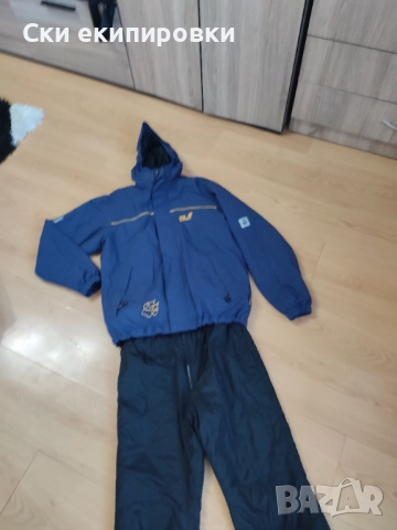 Дамски ски екипировка размер ХС/С, снимка 3 - Якета - 49254129