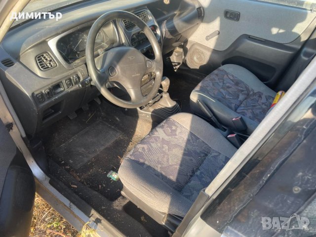 Daihatsu Sirion 1.0 на части дайхатсу сирион , снимка 5 - Автомобили и джипове - 42600639