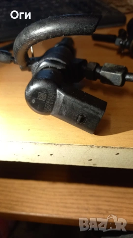 Дюзи за Форд Фиеста 1.4 68к.с Сименс 9652763280, снимка 2 - Части - 53413105