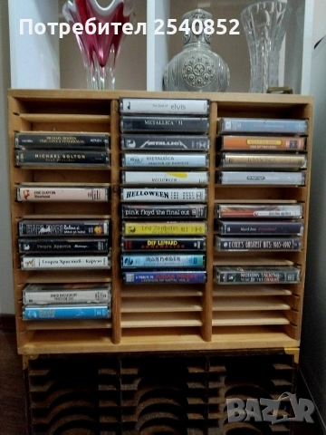 касетник за аудио касетник , снимка 2 - Аудио касети - 53022515