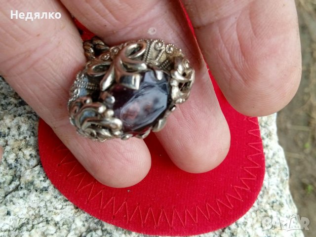 Красив стар пръстен с аметист , снимка 9 - Антикварни и старинни предмети - 41182926