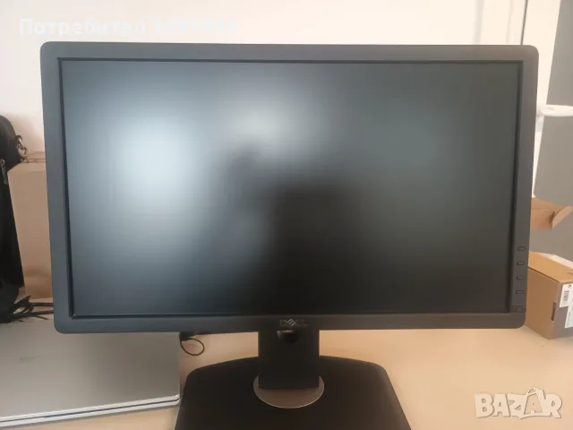 Монитор Dell P2012Ht 20" отлично състояние, снимка 3 - Монитори - 56219697