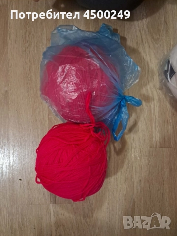 Прежда от Мохер, снимка 9 - Ръчно изработени сувенири - 52919549