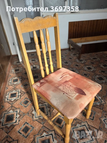 Кухненска дървена маса с 4 стола, снимка 4 - Маси - 53154774