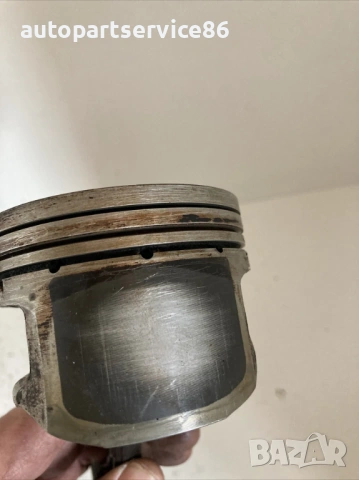 Бутало с щанга двигател тип бензин за KIA Sportage 2.0 16V (2007), снимка 3 - Части - 53418139