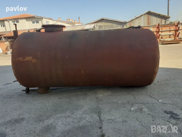 цистерна, снимка 2 - Други машини и части - 47882999