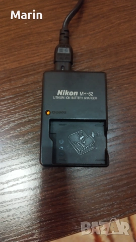 Оригинално зарядно устройство за батерии Nikon
