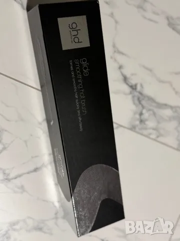 Четка за коса - GHD Glide Smoothing Hot Brush, снимка 5 - Други - 49912247