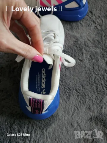 Дамски маратонки Adidas , снимка 6 - Маратонки - 50236096