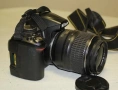Фотоапарат Nikon D3000 + обектив Nikkor AF-S 18-55 VR, снимка 2