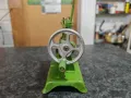 Стара детска играчка шевна машина 60 те, снимка 5