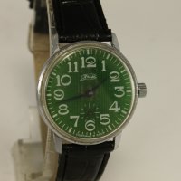 Колекционерски Руски Часовник ЗИМ Зелен Циферблат, снимка 4 - Антикварни и старинни предмети - 39610601