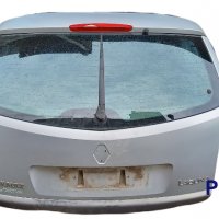 Заден капак за Renault Laguna 2, снимка 1 - Части - 36017551