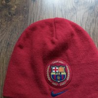 nike barcelona - страхотна зимна шапка , снимка 1 - Шапки - 35790313