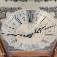 Стар винтидж античен стенен часовник, снимка 1 - Антикварни и старинни предмети - 35933682