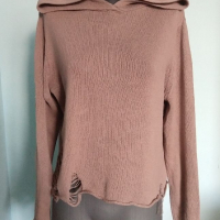 Кроп марков пуловер тип суичър "H&M"® devided / унисайз  , снимка 1 - Блузи с дълъг ръкав и пуловери - 36255491