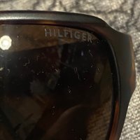 Очила Tommy hilfiger, снимка 2 - Слънчеви и диоптрични очила - 42003359