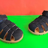 Английски детски сандали , снимка 1 - Детски сандали и чехли - 41525014