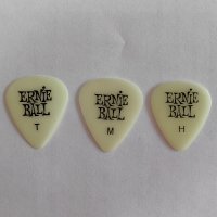 Перца Ernie Ball фосфоресциращи, снимка 2 - Други - 41758063