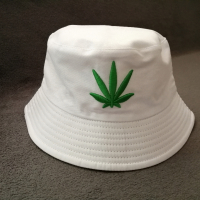 Двулицева шапка марихуана, снимка 5 - Шапки - 36267644
