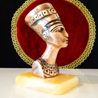 Медна статуетка Нефертити,оникс. , снимка 1 - Статуетки - 42341128