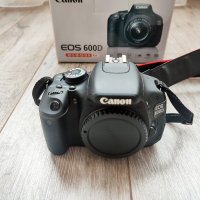Фотопарат Canon EOS 600D + Обективи и аксесоари, снимка 1 - Фотоапарати - 40789170