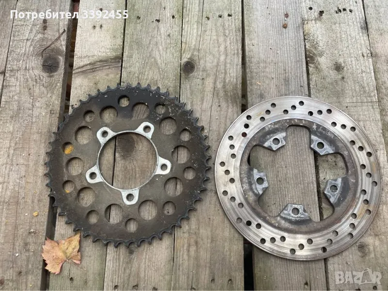 Венец и диск заден Suzuki Bandit 600 1998, снимка 1