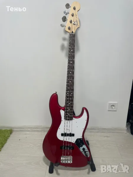 Бас китара Fender Jazz Bass, снимка 1