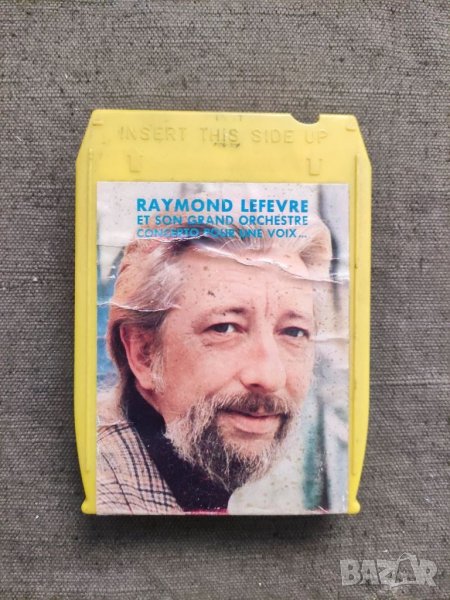 Продавам 8-пистовата касета , снимка 1