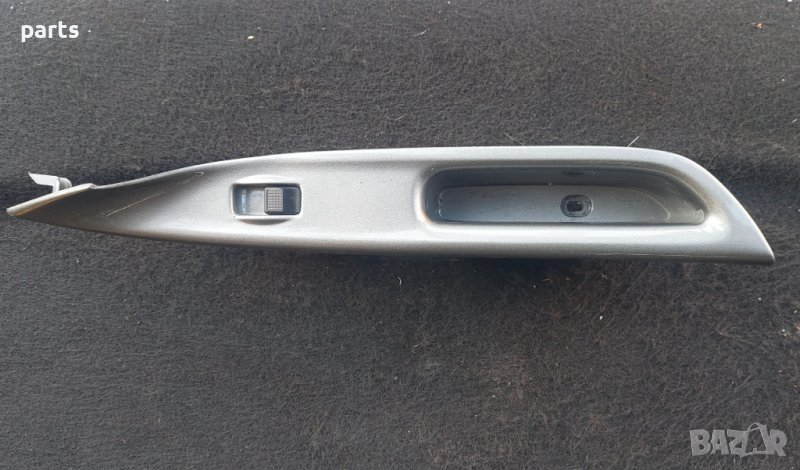 Панел и Бутон Ел.Стъкло Предна Дясна Врата Мазда 6 N, снимка 1