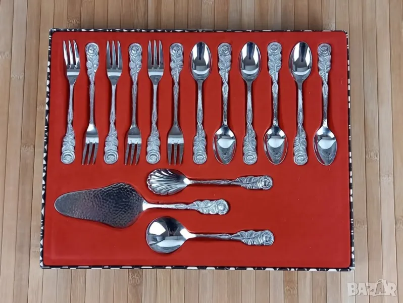 Комплект десертни прибори, снимка 1
