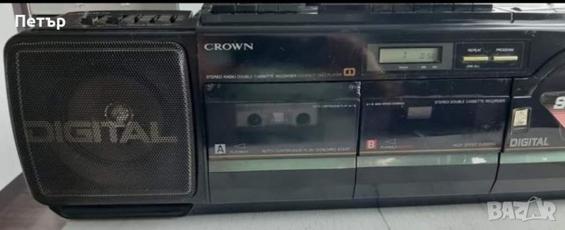 Crown- Радиокасетофон с две гнезда , снимка 1