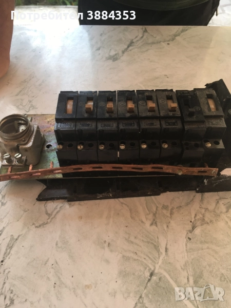 Ел.Табло и превключватели, снимка 1