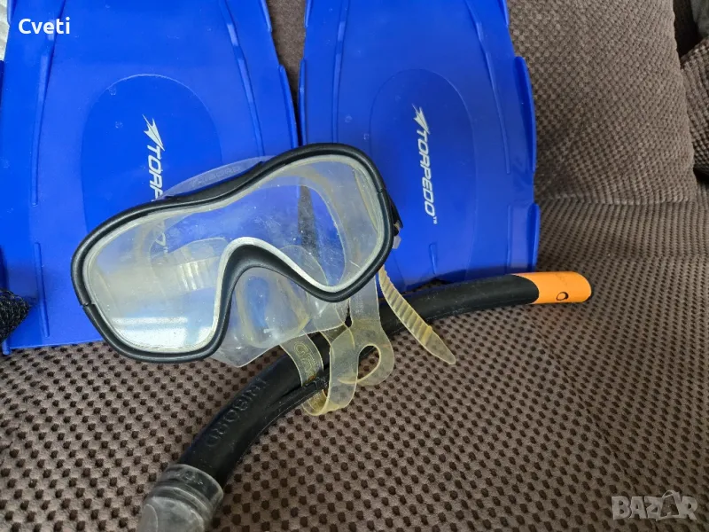 Комплект плавници, шнорхел и маска, снимка 1