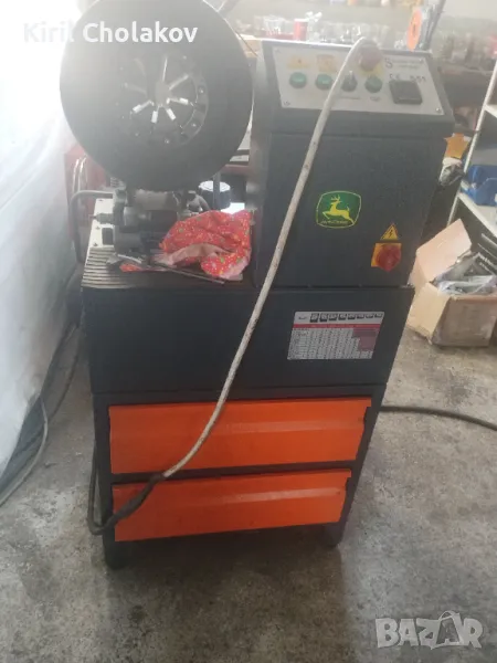 Преса за маркучи заедно с консумативи, снимка 1