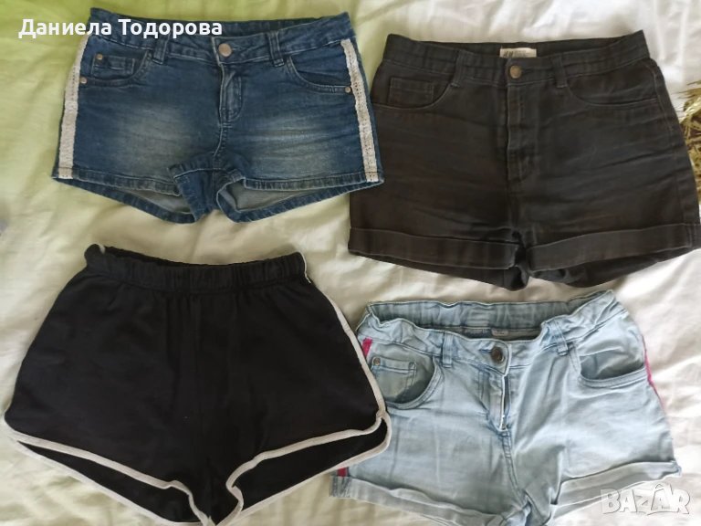 Тениски, къси панталони, пола - размер 146-152, снимка 1