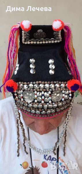 Фолклорни шапки , снимка 1