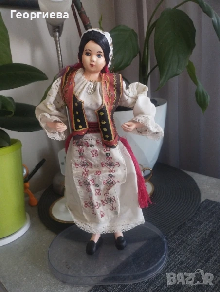 Кукла в носия, снимка 1