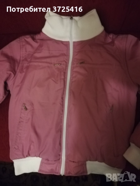 Ново дамско яке с 4 джоба с цип, размерът е L, но отговаря на М, с мека топла подплата, снимка 1