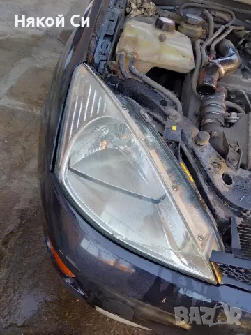 десен фар за Форд фокус мк1 