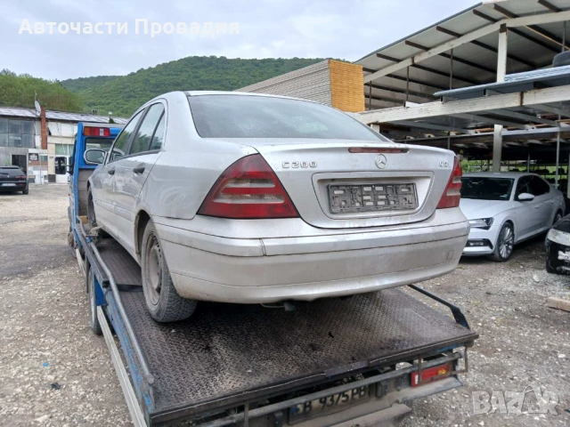 Мерцедес C200 cdi, 2002 г на части, снимка 2 - Автомобили и джипове - 50626098