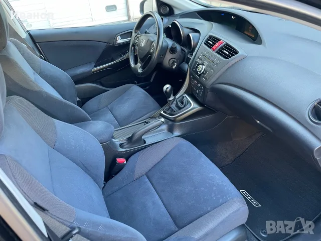 Хонда Сивик 1.4 Спорт, снимка 6 - Автомобили и джипове - 56124593