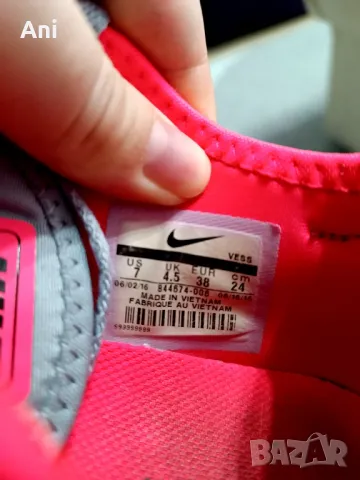 Маратонки Nike, снимка 3 - Маратонки - 48726058