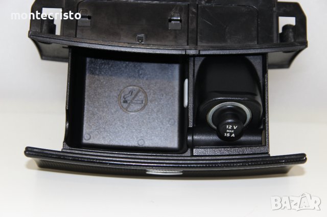 Пепелник запалка Mercedes ML W164 (2005-2011г.) A1648100030, снимка 2 - Части - 40621167
